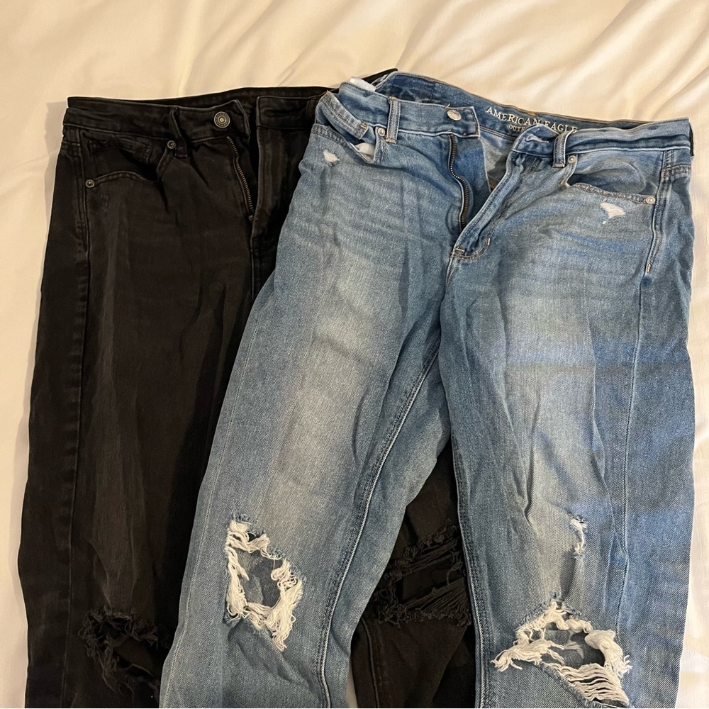 2 American eagle straight jeans